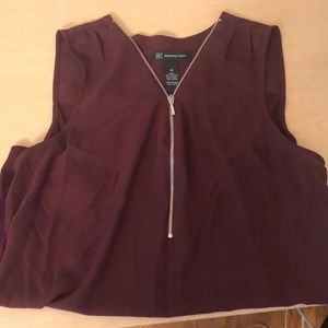 Size Medium dressy blouse! (Maroon)